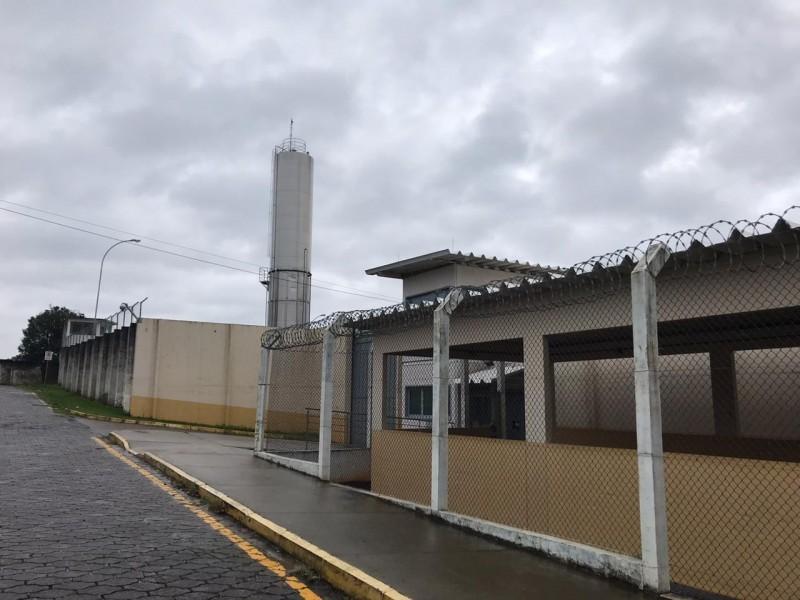 Defensoria Pública busca identificar detentos diagnosticados com Covid-19 para avaliação caso a caso