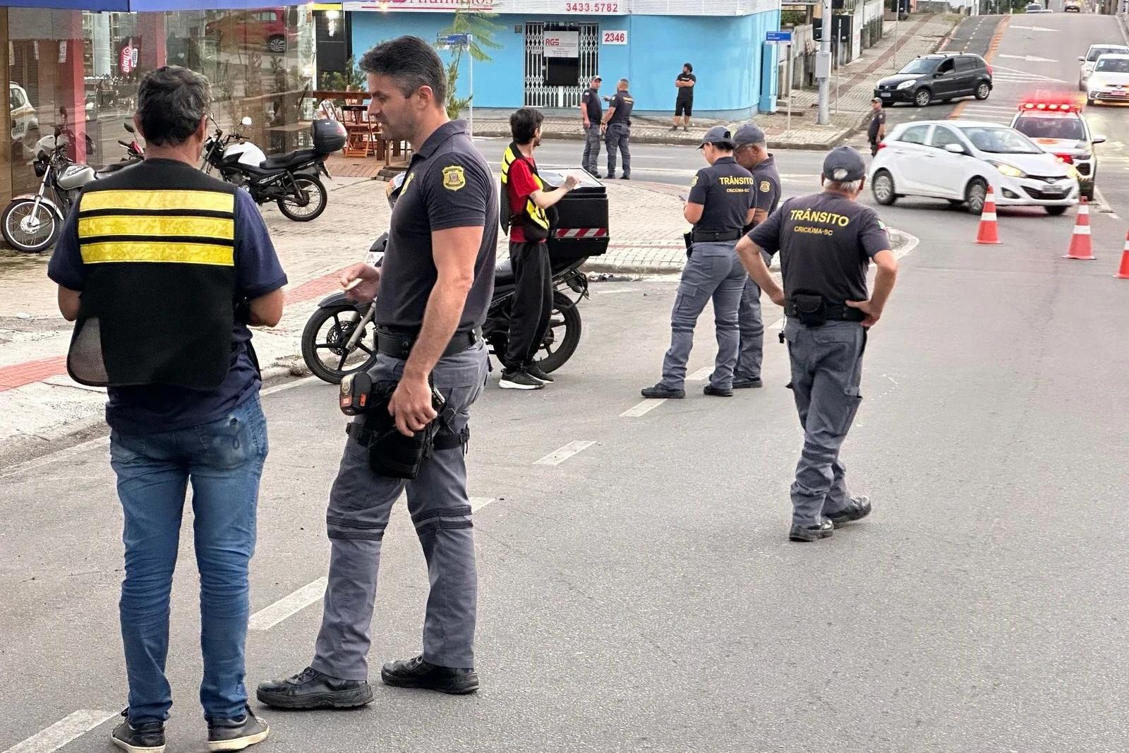 Motos sem escapamentos são apreendidas em Criciúma