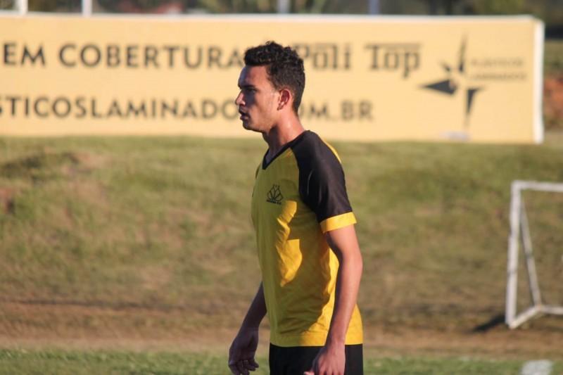 Léo Ceará deixa o Criciúma; Tigre negocia com reforços