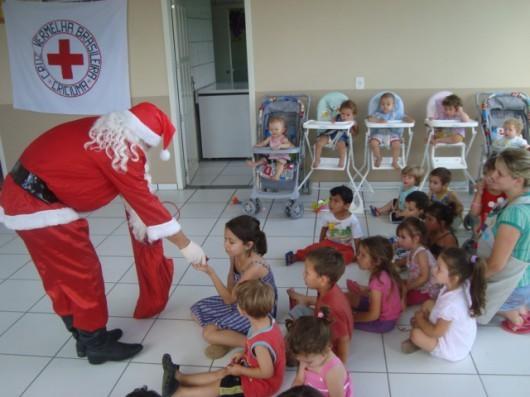 Mais de 200 crianças beneficiadas neste Natal