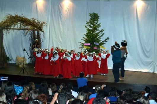 Contabilizando Natal coloca sorriso no rosto de crianças