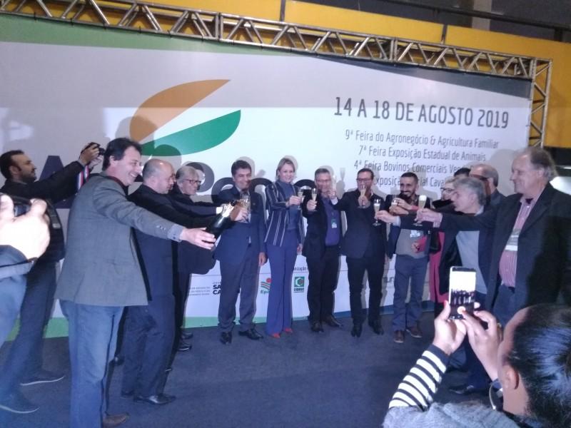 Passou rápido, mas, foi e é bom!