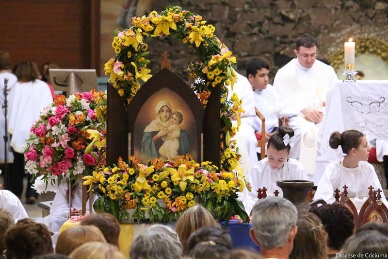 Missionários da Mãe Peregrina têm encontro marcado neste domingo