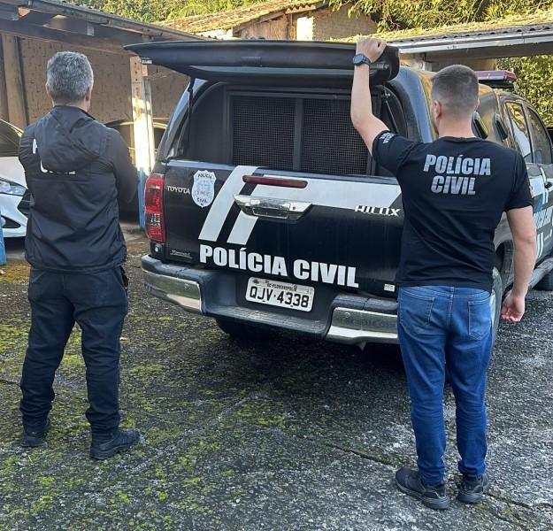 Homem é preso após ser flagrado vendendo cocaína em Orleans