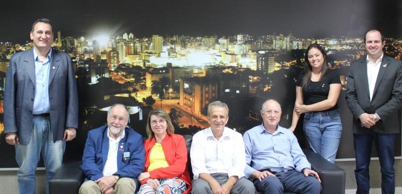 Com 25 anos de Rotary, governador do Distrito 4652 visita a Região Sul