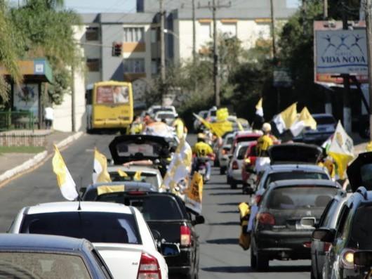Os carros tricolores vão tomar as ruas