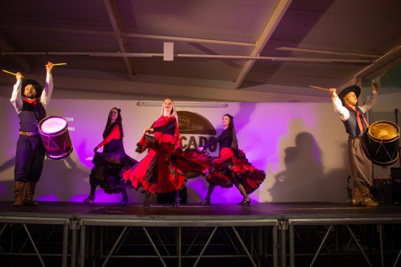Siderópolis recebe espetáculo de dança ‘Sapateados e Sarandeios’ neste sábado