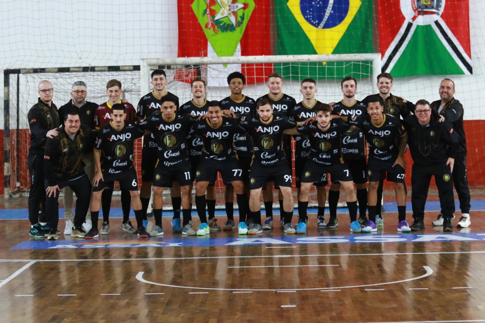 Futsal masculino e feminino alcançam recuperação no segundo dia do regional Sul dos Jasc
