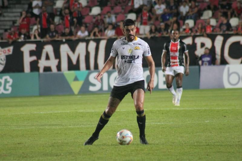 Presente nos últimos jogos do Criciúma na Série A de 2014, Barreto planeja final feliz em 2024
