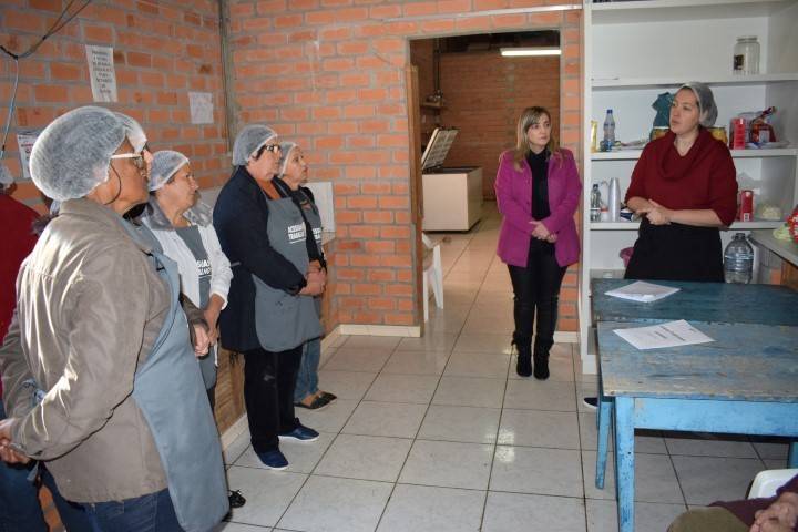 Grupo de mulheres da Serra da Pedra aprende a fazer doces e geléias — foto 2