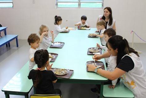 Projeto “self service” dá autonomia para alunos da educação infantil — foto 3