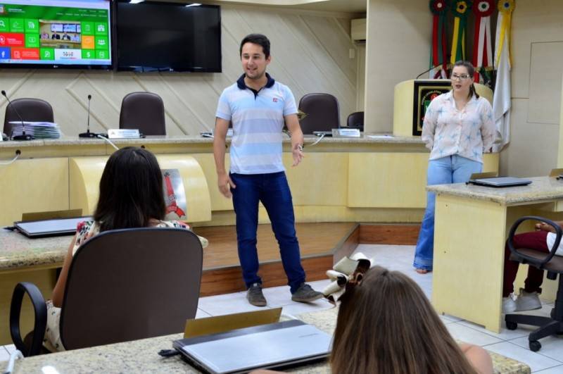 Vereadores Mirins passam por capacitação — foto 2
