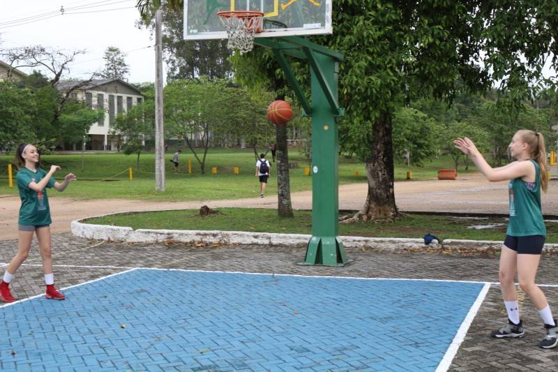 Atletas do basquete feminino de Criciúma na Seleção Catarinense — foto 2