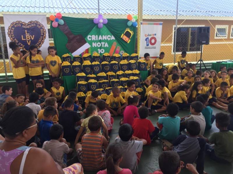 LBV distribui materiais escolares para mais de 168 famílias em vulnerabilidade social de Criciúma — foto 6