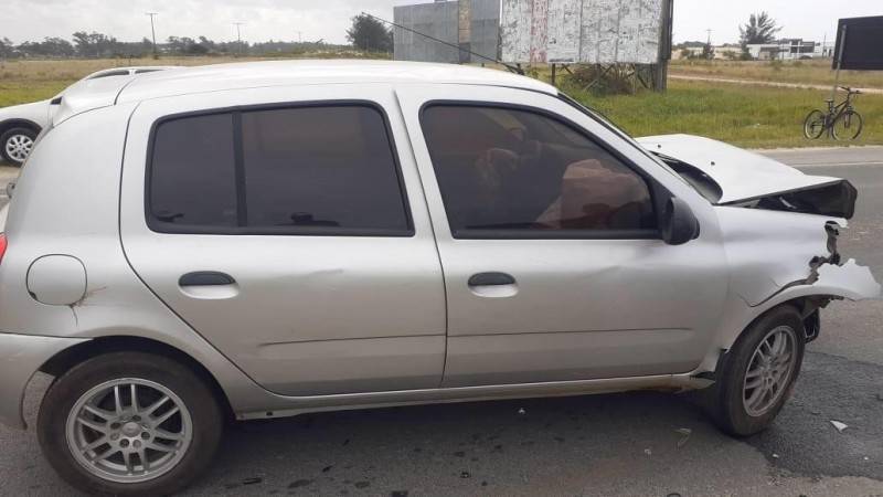 Colisão frontal deixa condutor ferido na rodovia SC-445 — foto 2