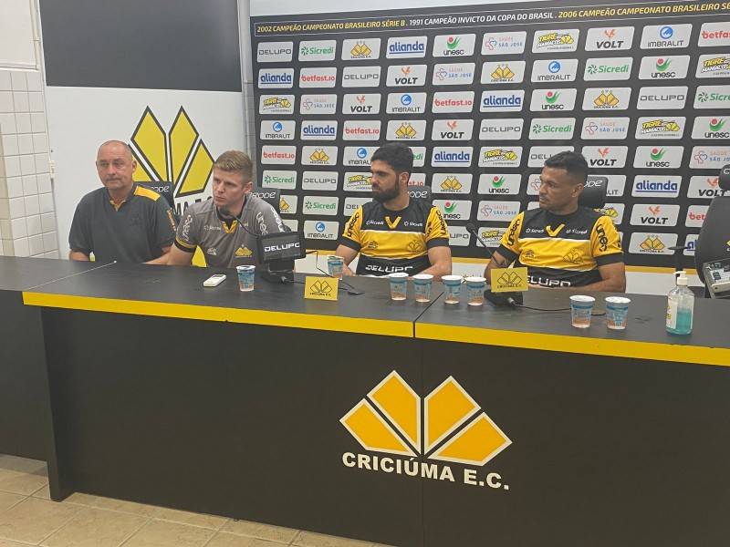 Reforços para defesa: Criciúma apresenta os atletas Raul, Rayan e Cristovam — foto 2