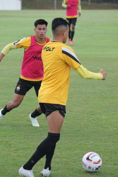 Criciúma encara o Sub-20 em preparação para partida contra o Figueirense — foto 1