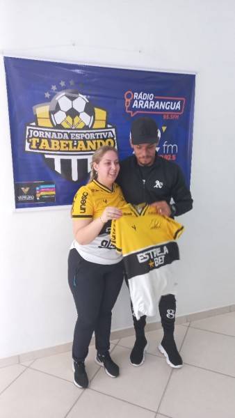 Jogador do Criciúma doa camisas para ajudar Apae de Siderópolis — foto 2