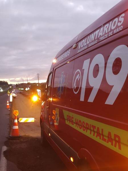 Jaguaruna: saída de pista é registrada na BR-101 — foto 1