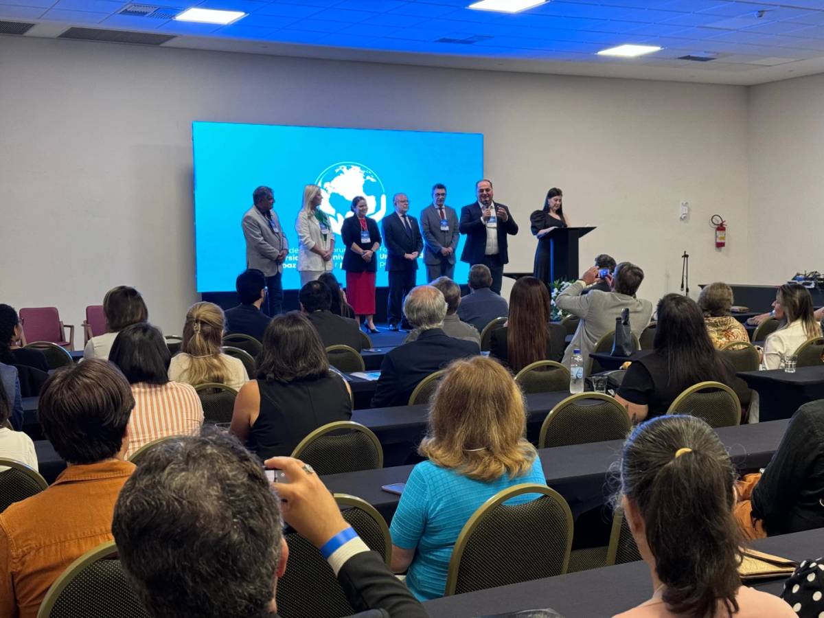 Encontro do Fórum de Universidades marca início de debates globais sobre a paz — foto 1