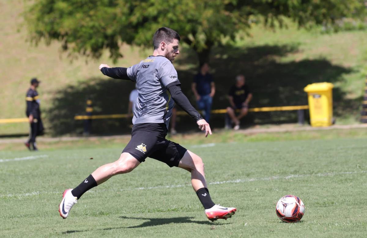 Fotos: Eduardo Baptista comanda treino tático neste sábado — foto 8
