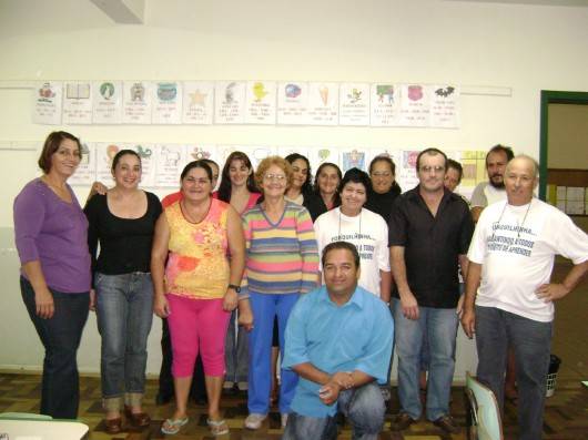 Adultos do bairro Santa Cruz retomam aulas — foto 3