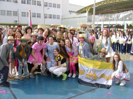 Energia realiza festa junina entre alunos — foto 2