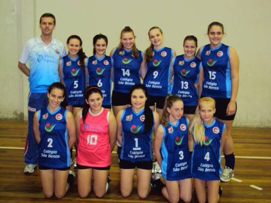 Forquilhinha vence três categorias no vôlei da Adesc — foto 2