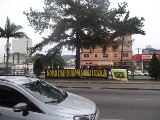 Guerrilha Jovem promete bandeirão no Majestoso — foto 1