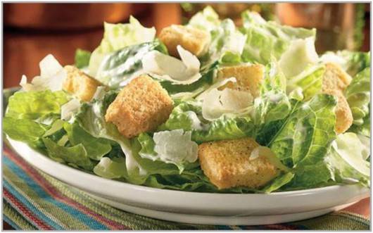 Salada, uma refeição leve — foto 1
